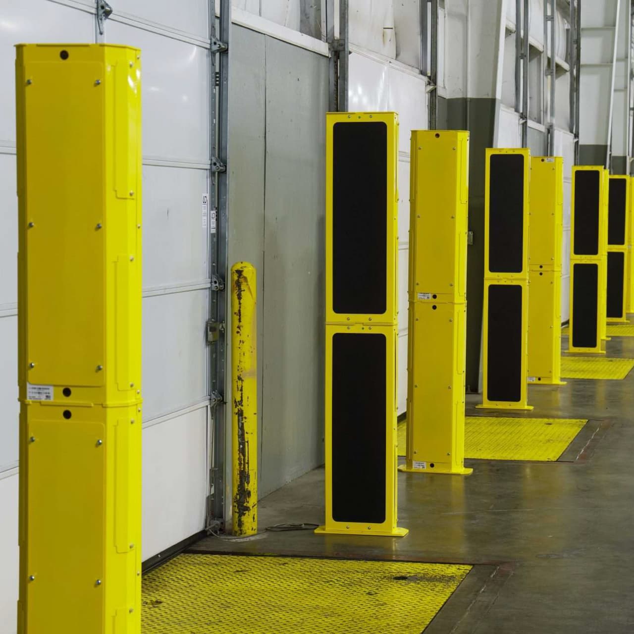 Secure Movement with RFID Portal Gates alt